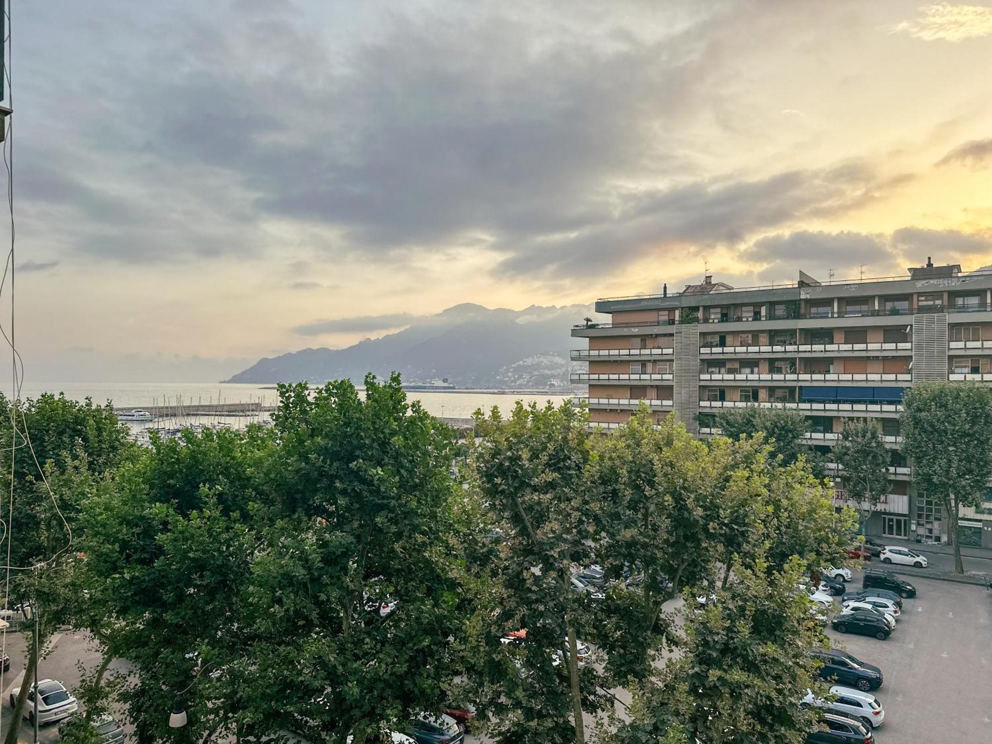 B&B Restanza Salerno Eksteriør bilde
