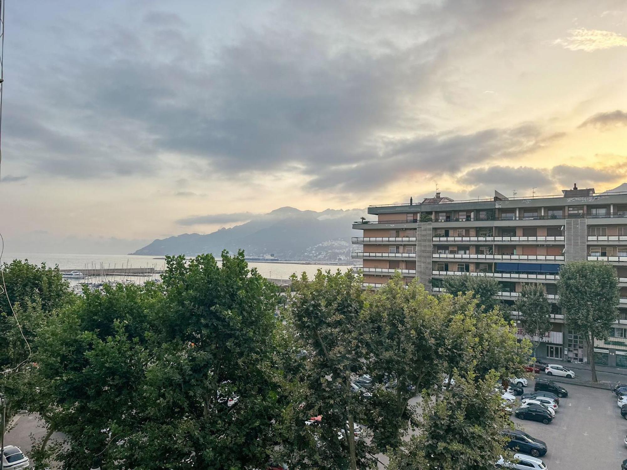 B&B Restanza Salerno Eksteriør bilde