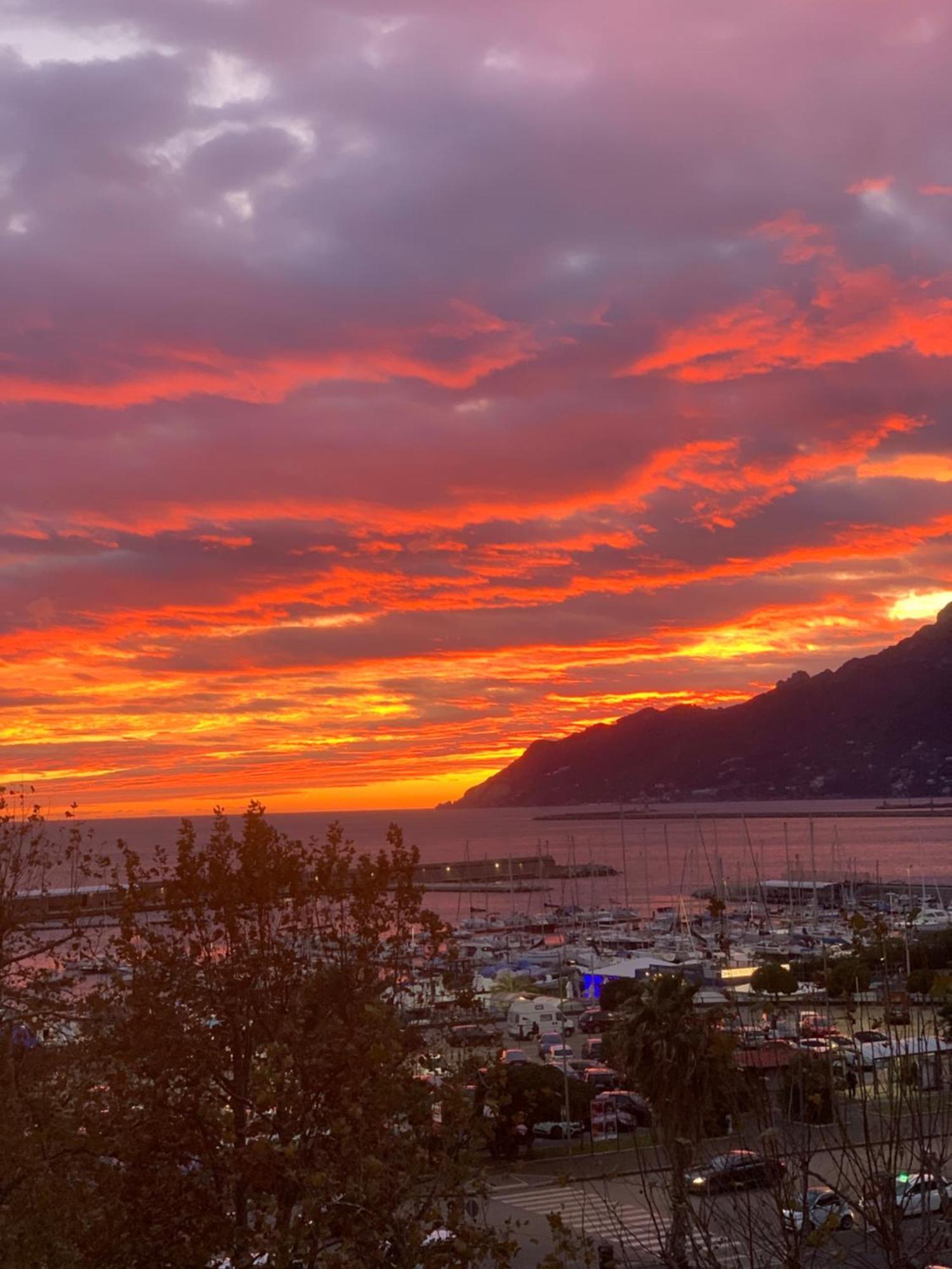 B&B Restanza Salerno Eksteriør bilde