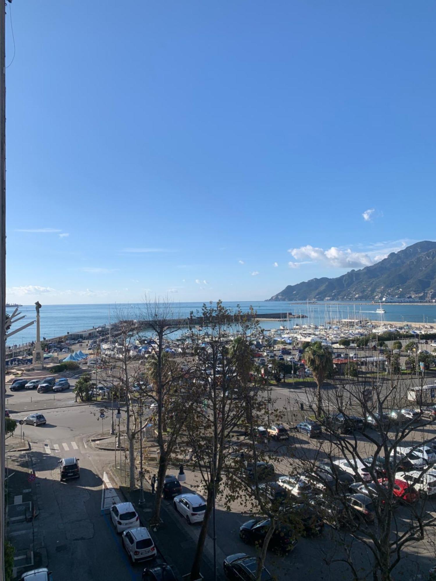 B&B Restanza Salerno Eksteriør bilde